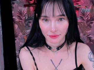 Eroottinen videokeskustelu Mishakurtz