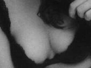 Eroottinen videokeskustelu mismi