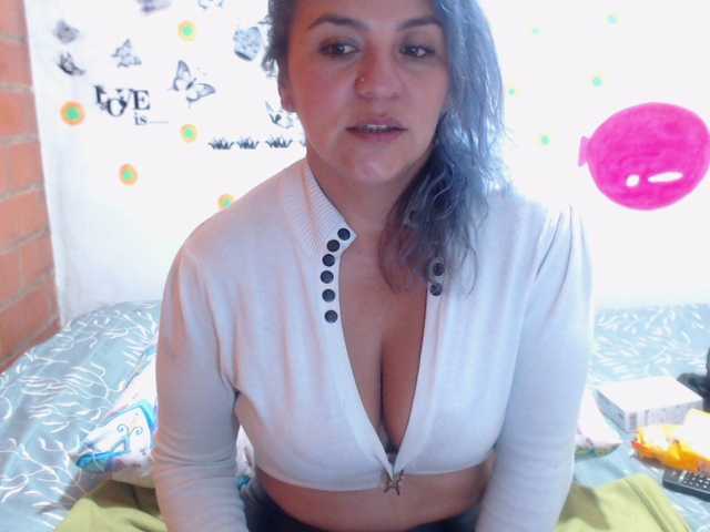 Lähettää kuvakaappauksia Misshella