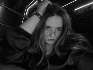 Eroottinen videokeskustelu MissIriss1