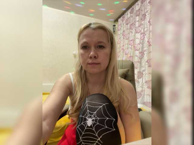 Kuvat WildCatling @remain left until the show. Hi I'm Olya :) lovense works from 2 token, requests only by menu or in private