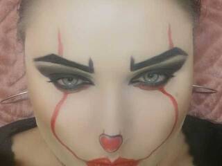 Eroottinen videokeskustelu MissPoison