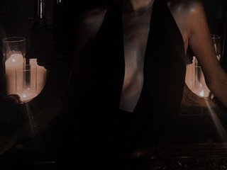 Eroottinen videokeskustelu MistressDaria