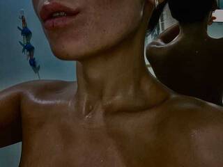 Eroottinen videokeskustelu MODELMALI