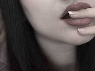 Eroottinen videokeskustelu Molly-molly