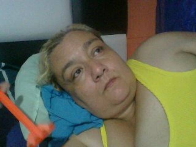 Lähettää kuvakaappauksia monalindagold