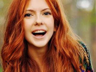 Eroottinen videokeskustelu MonaSans