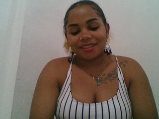 Eroottinen videokeskustelu Monica1612