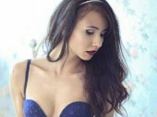 Eroottinen videokeskustelu Mcrainicorn