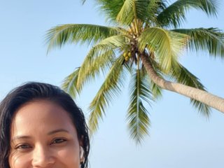 Eroottinen videokeskustelu emmannuele