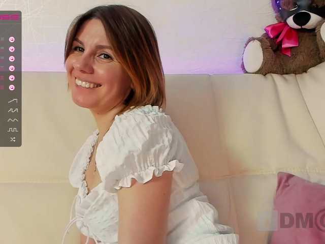 Kuvat _Risha_ Hi, I'm Arisha! I undress in private, toys only in full private. Lovense: 2/10/40/100/200, special commands 102/103/104/105, random 35.