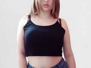 Eroottinen videokeskustelu NADEZHDA3