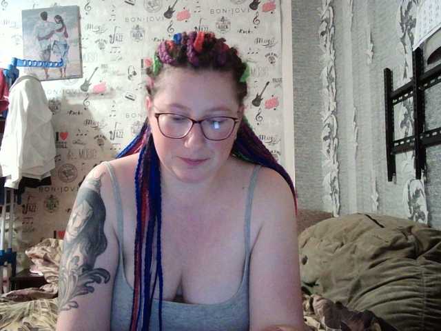 Lähettää kuvakaappauksia karina303