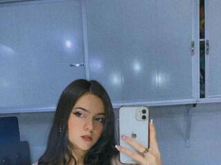 Eroottinen videokeskustelu Nahiara-Evans