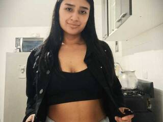 Eroottinen videokeskustelu nahomi-evans