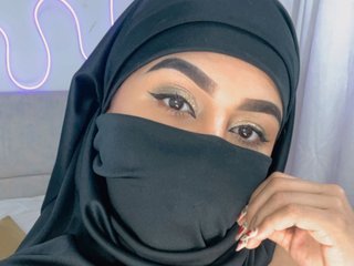 Eroottinen videokeskustelu Nahomy1