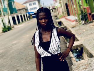 Eroottinen videokeskustelu nana-ama