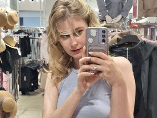 Eroottinen videokeskustelu NanariUta