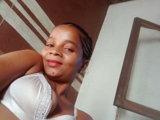 Eroottinen videokeskustelu Nancia