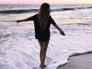 Eroottinen videokeskustelu NaomiBraunx