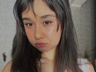 Eroottinen videokeskustelu NaraMoon