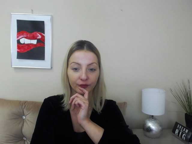 Kuvat NatalieKiss Hey guys :) TIP ME FOR FOLLOW. STAND UP- 20 tks. open ur cam- 30tks, show legsfeetheels-25tks, shake ass-45,tongue play-50 make my day -1000,if someone want more -ask me, if u want just to have good fun-join me - i dont accept rude ppl here kisses