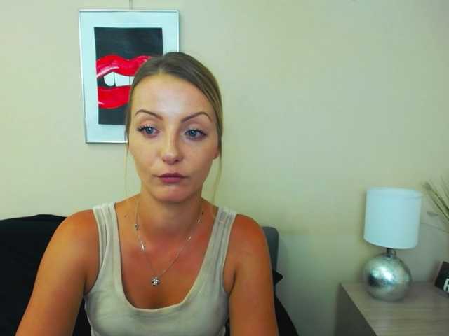 Kuvat NatalieKiss Hey guys :) TIP ME FOR FOLLOW. STAND UP- 20 tks. open ur cam- 30tks, show legsfeetheels-25tks, shake ass-45,shake tits-55,tongue play-50, make my day -1000,if someone want more -ask me, if u want just to have good fun-join me