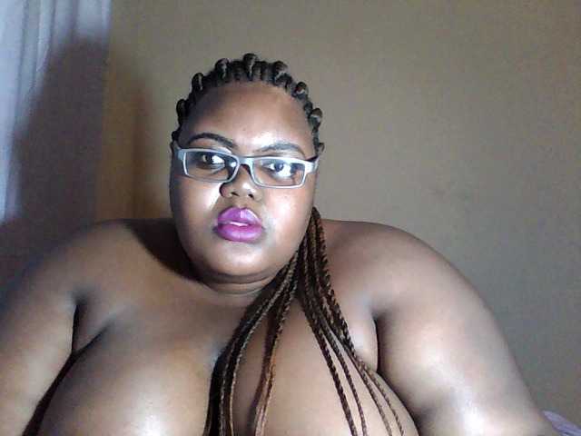 Kuvat NatashaBlack Hello. im a bbw #ebony #lovense #bigtittys, #bigass #hairy ass flash 20, boobs 15, naked 50, pussy 30. leve show 100tkns for 5 mins, the rest in private