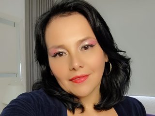 Eroottinen videokeskustelu NatashaMilf