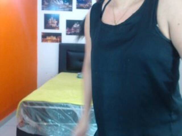 Lähettää kuvakaappauksia nathashasex3