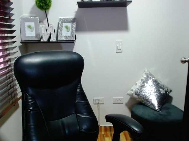 Lähettää kuvakaappauksia NattyFerrer