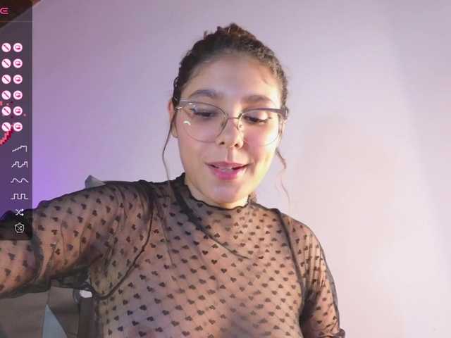 Kuvat Naty-Saenz I wanna do squirt in all your face! Help me