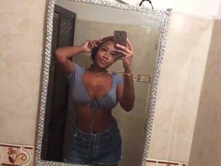 Eroottinen videokeskustelu Naybrownie