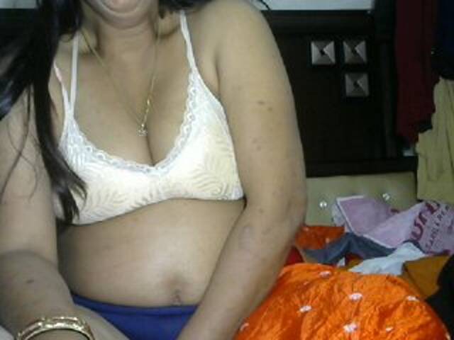 Lähettää kuvakaappauksia LovelyNeha