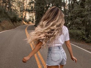 Eroottinen videokeskustelu DIRTY_BITCH