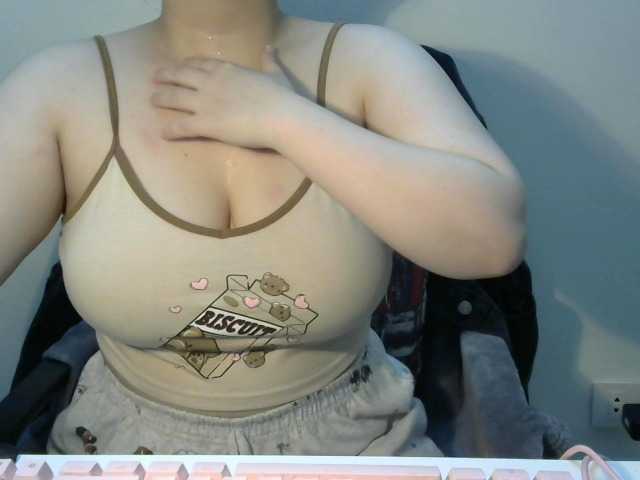 Kuvat newsunrayss 88 flash boobs,50token flash ass,100flash pussy,99 give me rores,130 blowjob,150 titsfuck,300 naked,999cumshow,1111squirt show,2345 help me a day offfGoal;1000tks cum show