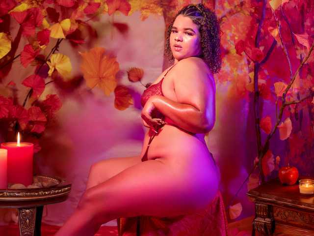 Kuva profiilista NicolBonnie