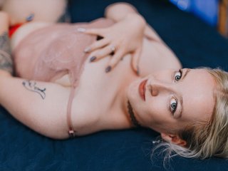Eroottinen videokeskustelu Nicole-Aniston