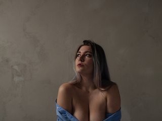 Eroottinen videokeskustelu Nicole-boobs