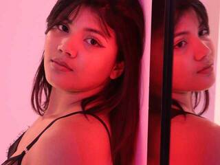 Eroottinen videokeskustelu NicoleHills