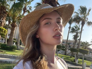 Eroottinen videokeskustelu NicoleRicci