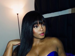 Eroottinen videokeskustelu nicoleth18