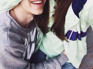 Eroottinen videokeskustelu NightCouple