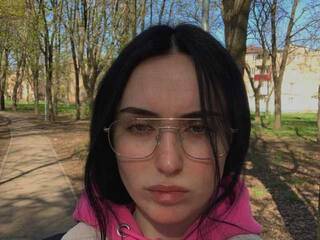 Eroottinen videokeskustelu NikaLune