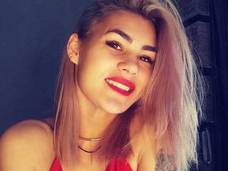 Eroottinen videokeskustelu NikkiSaphire