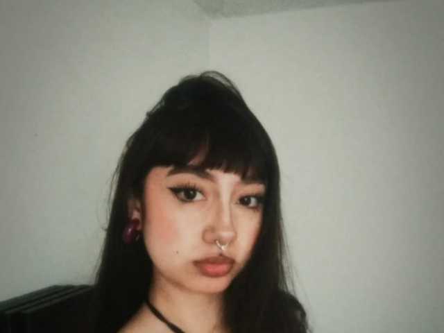 Kuva profiilista Nikol-love