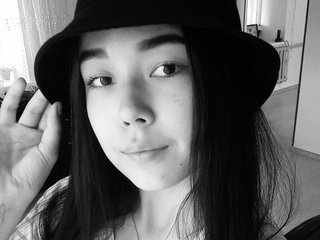 Eroottinen videokeskustelu NikolStigman