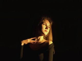 Eroottinen videokeskustelu Niktoria-Shy