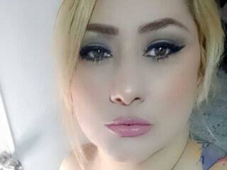 Eroottinen videokeskustelu ninastuart