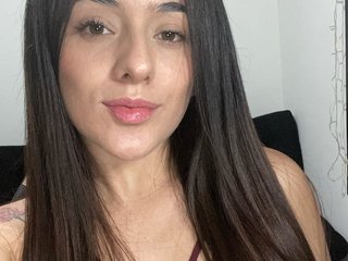 Eroottinen videokeskustelu NoaDivine